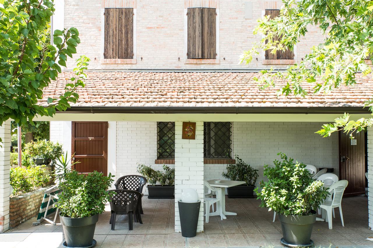 Country Resort Modena Exterior foto